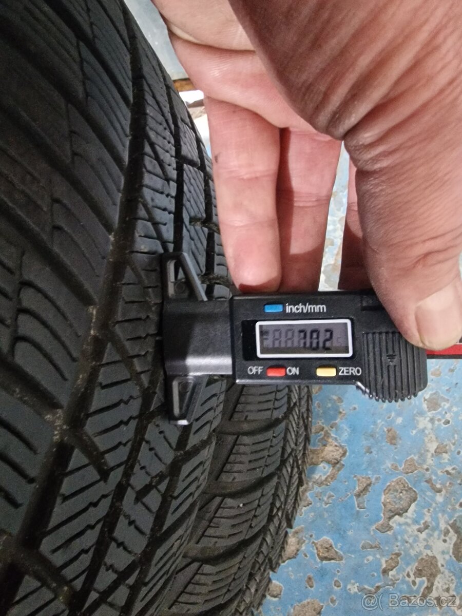 205/55/16 Zimní kola originál Škoda Octavia 5x112 DOT23 - 15