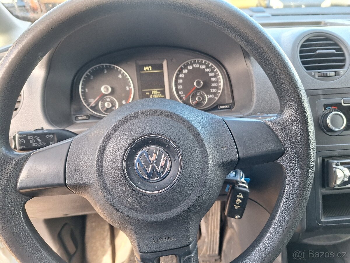 VW Caddy 1.6Tdi rv.2012 zahrádka klima tažné DPH - 15