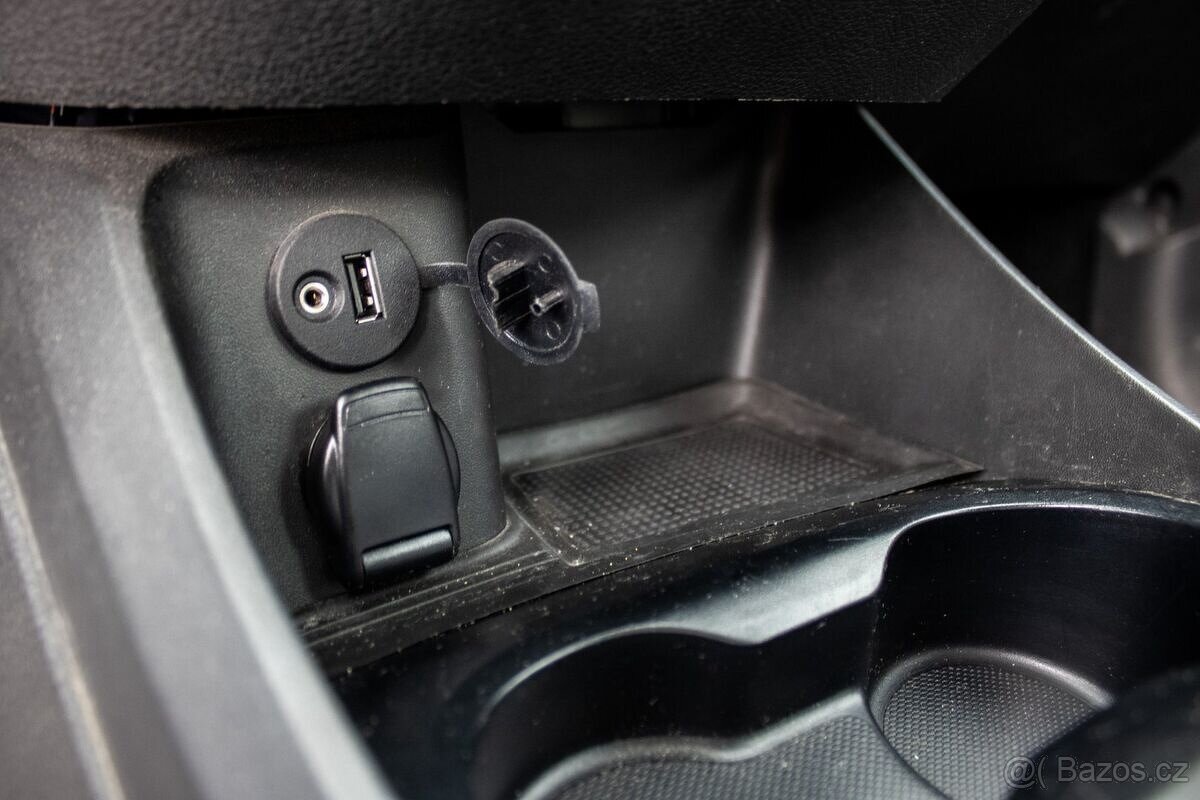 Lada Vesta 1.6 benzín + LPG, 78kW, M5 - 15