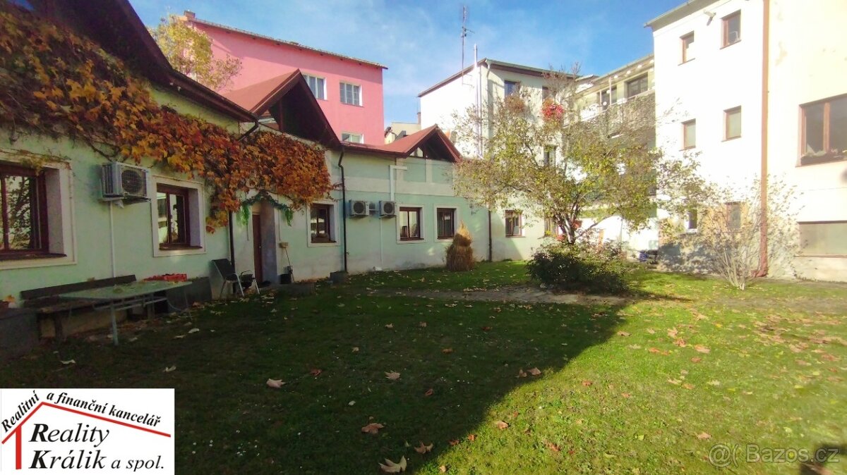 Prodejna se zázemí s možností přestavby na bydlení v K.Hoře - 15
