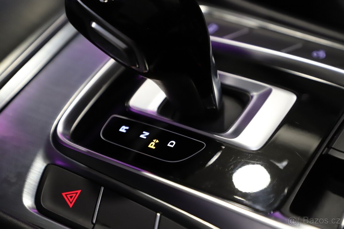 MG EHS PHEV Luxury 1.5 190kW AUT. 83tkm - záruka Autodraft - 15