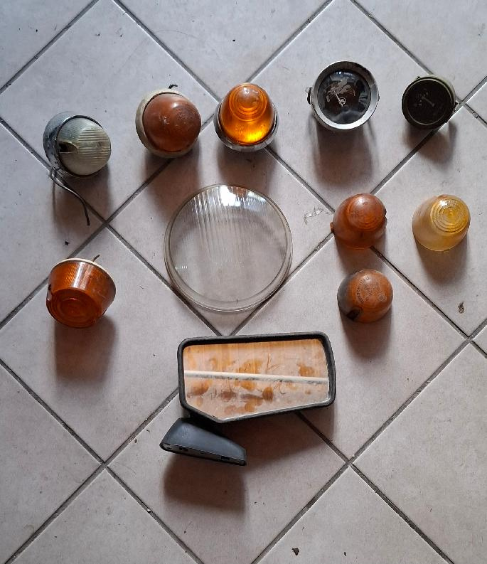 Škoda Favorit a Forman díly 4 ram. volant - 15