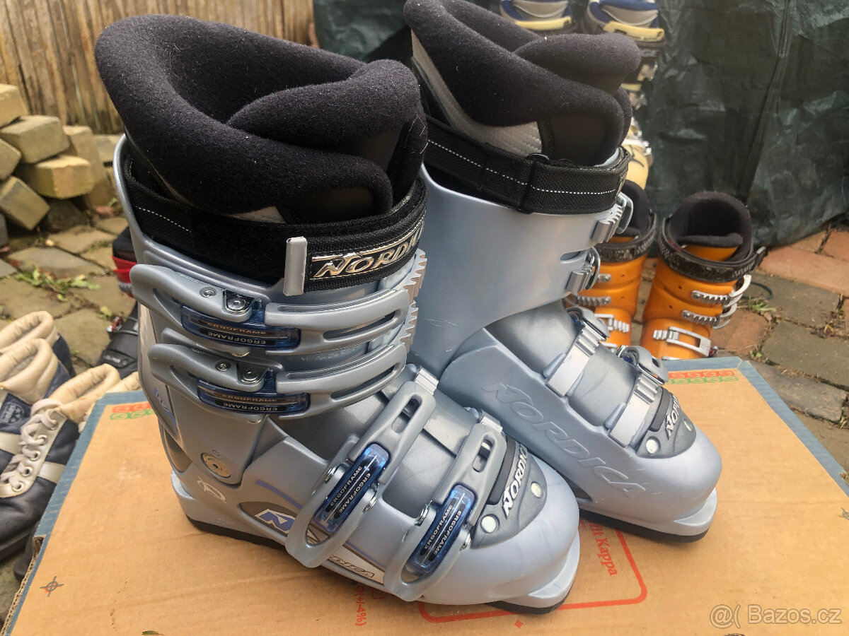 Lyžařská výbava - 15