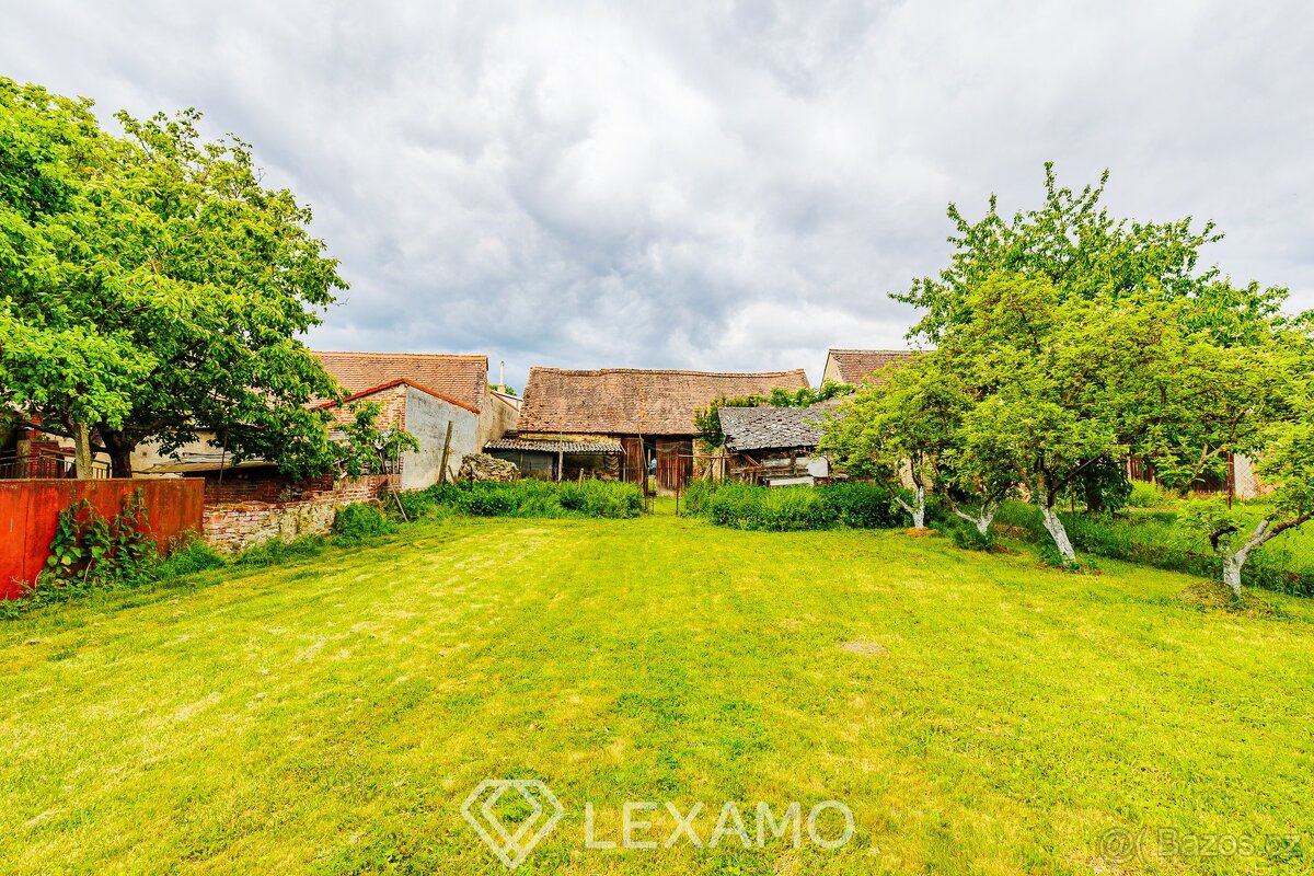 Prodej rodinného domu s pozemkem a stodolou: Únanov u Znojma - 15