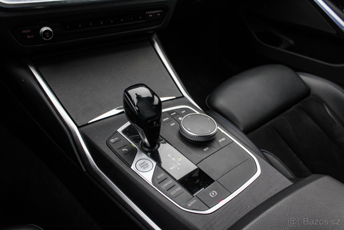 BMW Rad 3 320d xDrive A/T MPacket. AJ NA SPLÁTKY - 15