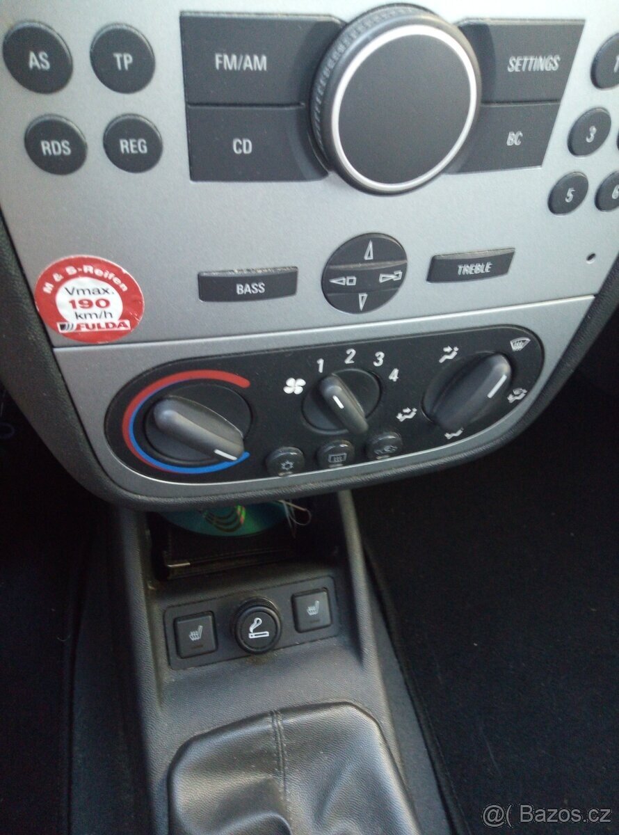 Opel Combo Tour 1.7cdti 74kw rok 7/2010 XXL - 15