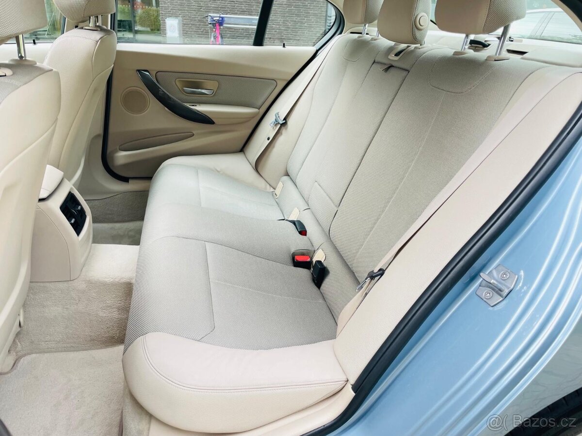 BMW Řada 3 316i MANUÁL LED SENZORY VÝHŘEV SERVISKA POUZE BMW - 15
