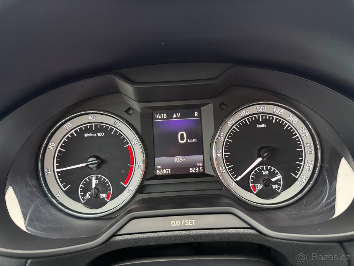 Škoda Octavia 3 1.5 TSI 2020 Style Plus Extra DSG - 15