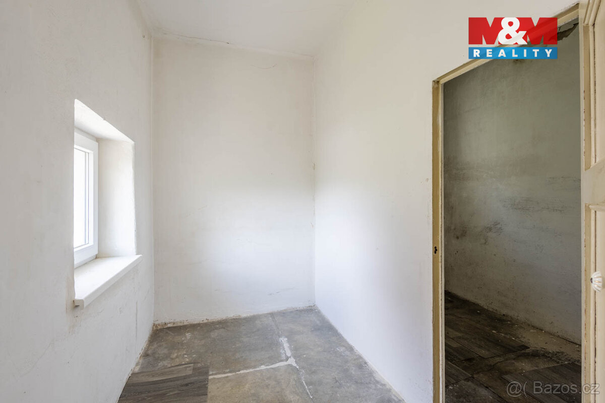 Prodej bytu 3+1 s garáží v Žandově, ul. Děčínská - 15