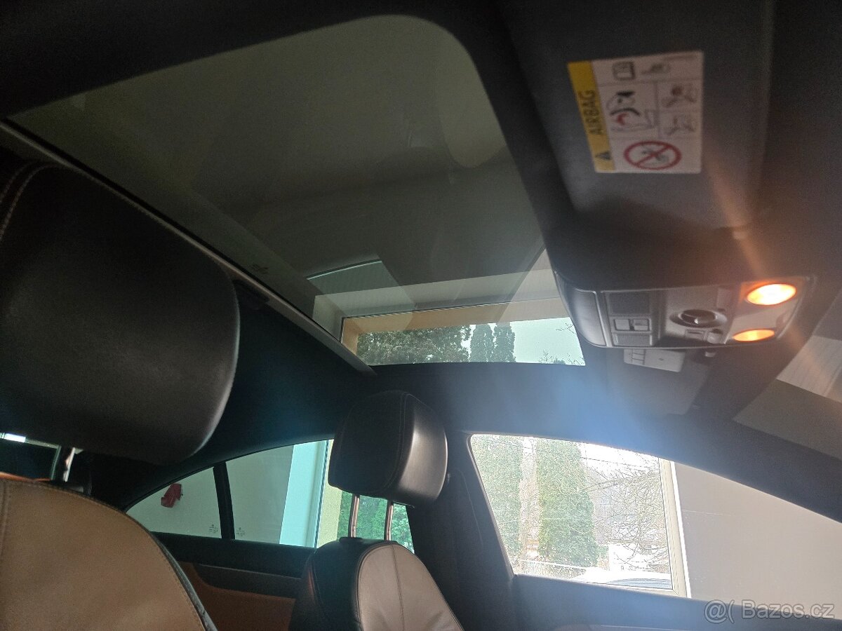 Volkswagen Passat CC 2,0TDi 130kW, BMT, DVD, TV, Kůže - 15