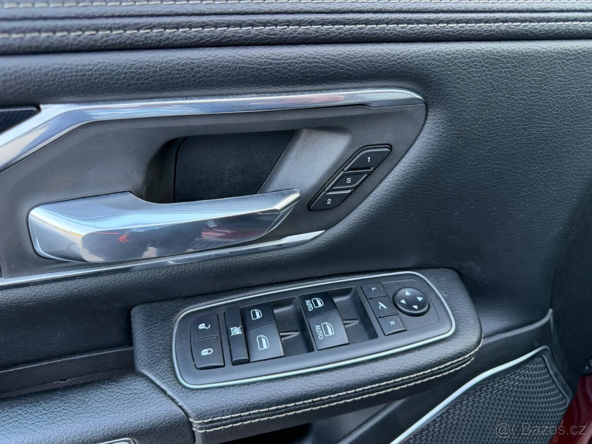 DODGE RAM LARAMIE LONGBED HEMI - 15