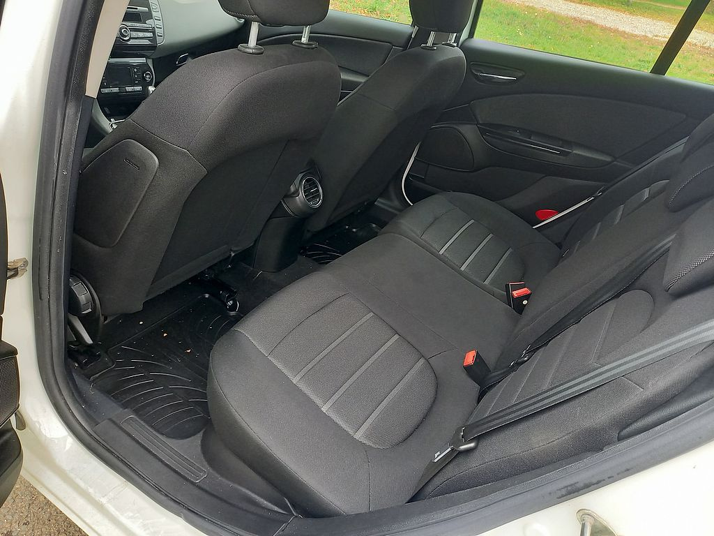 Fiat Bravo 1,6 JTD-klima+automat+ROZVODY - 15