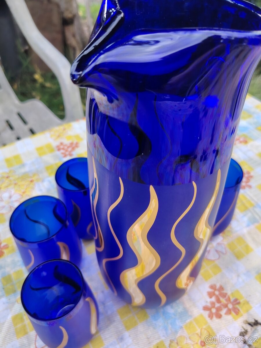 Modrý skleněný džbán a 6 skleniček - 15