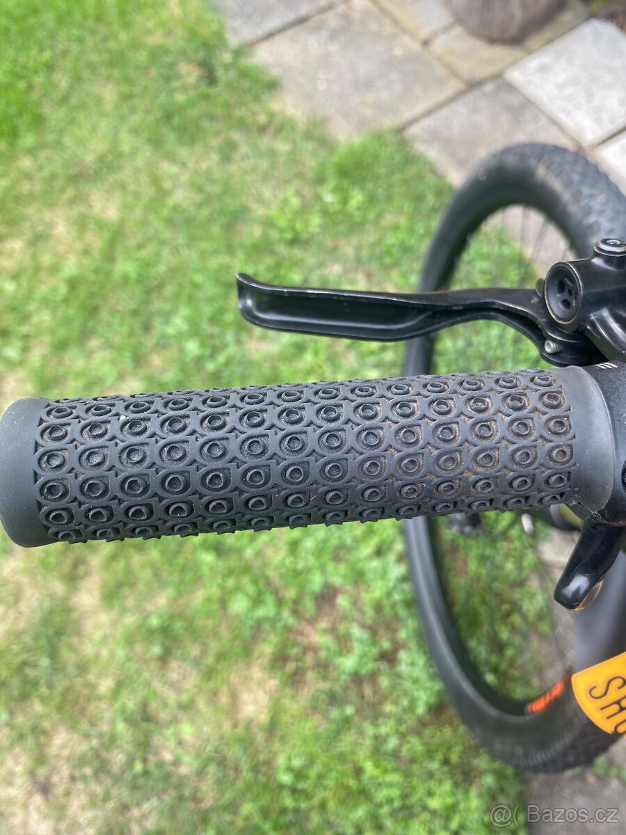 Horské kolo Rock machine - 15