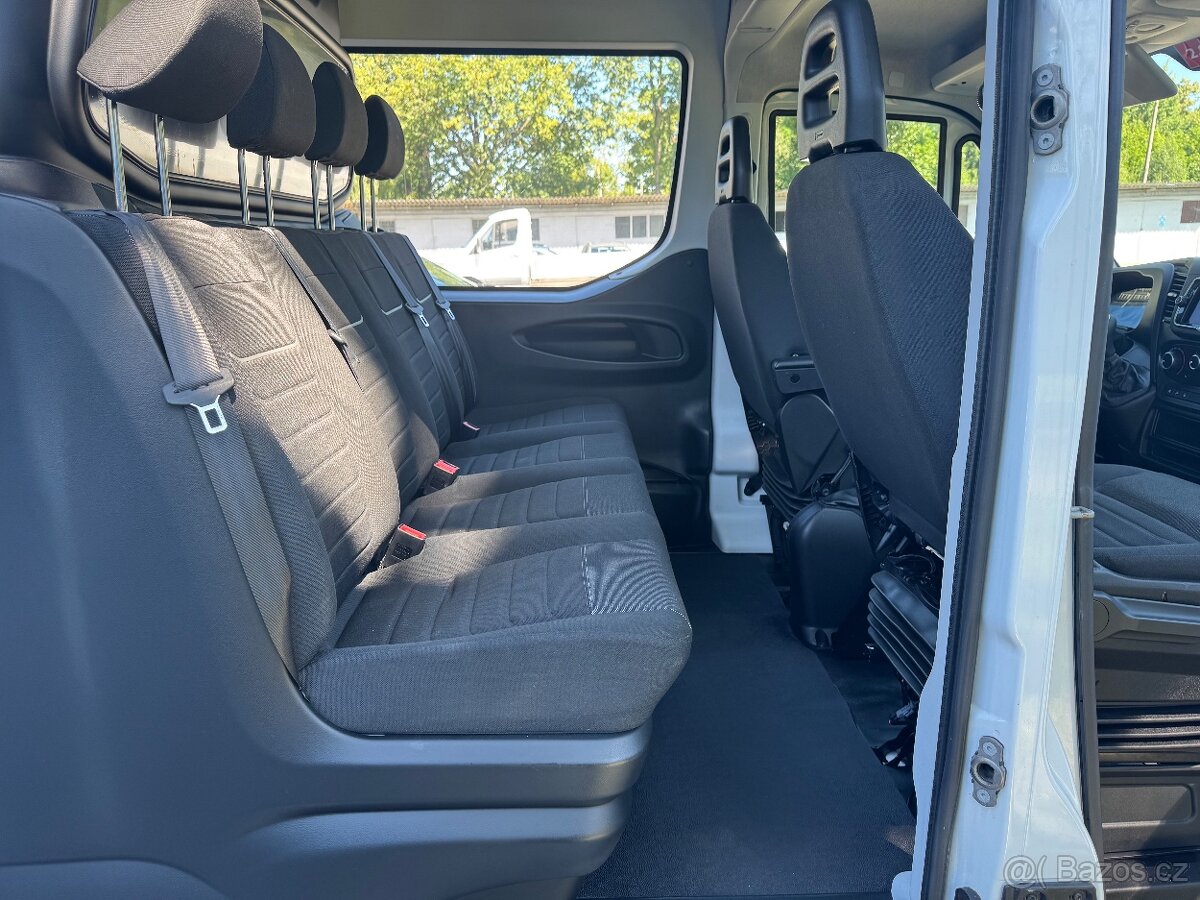 Iveco Daily 2.3 klima automat 6miestne - 15