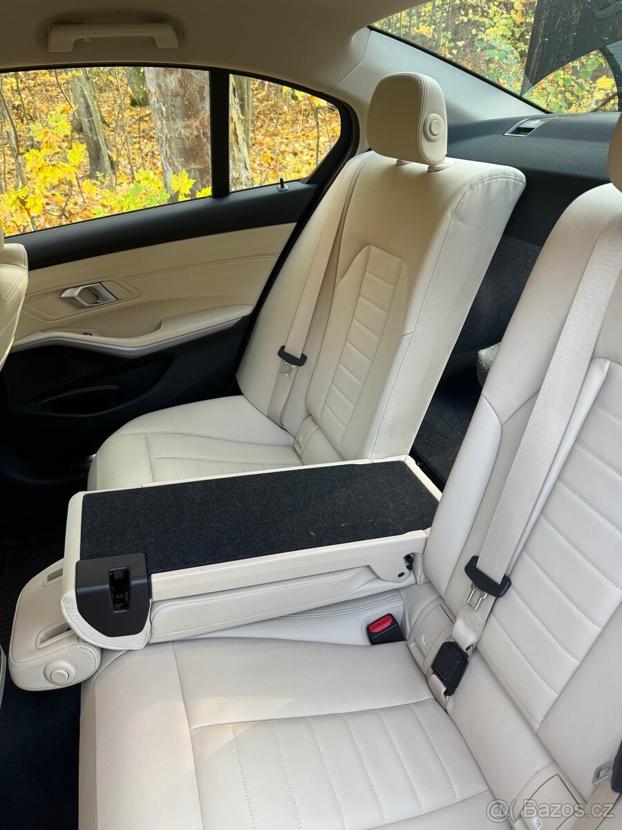 BMW 320d xDrive ČR/světlý interiér/po servisu - 15