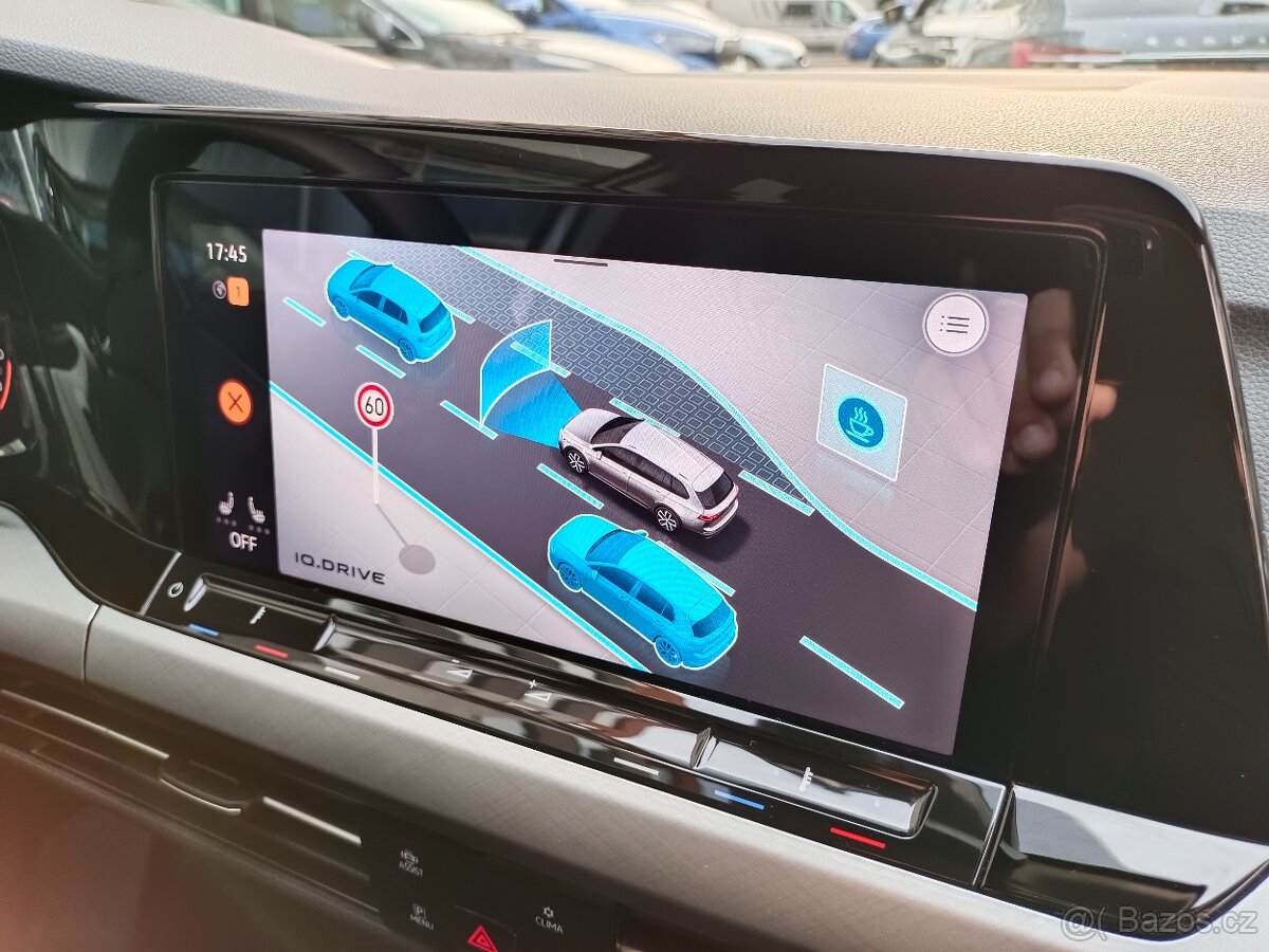 VW Golf 8 Variant 2.0TDI 110kW DSG LED - Zálohováno - 15