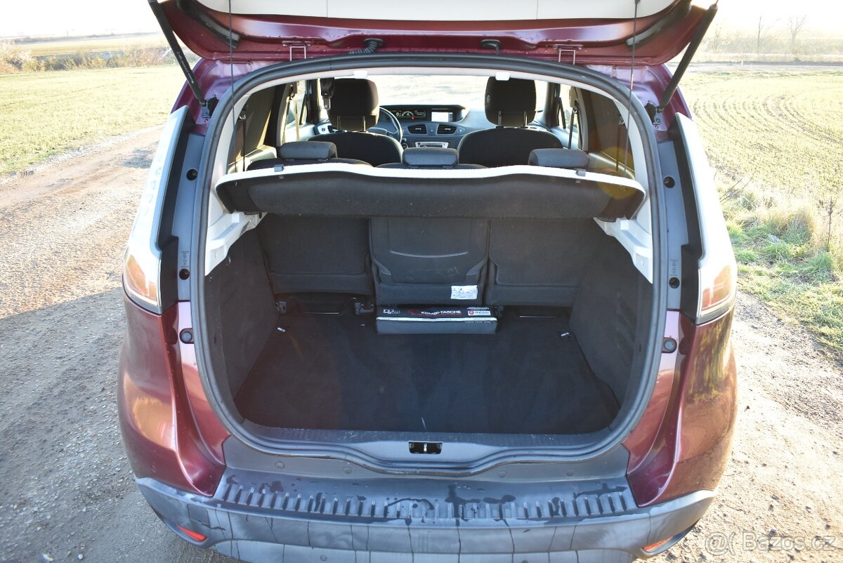 RENAULT SCENIC 1,2 TCE, PARIS, VÝHŘEV, KAMERA, 1. MAJITEL - 15