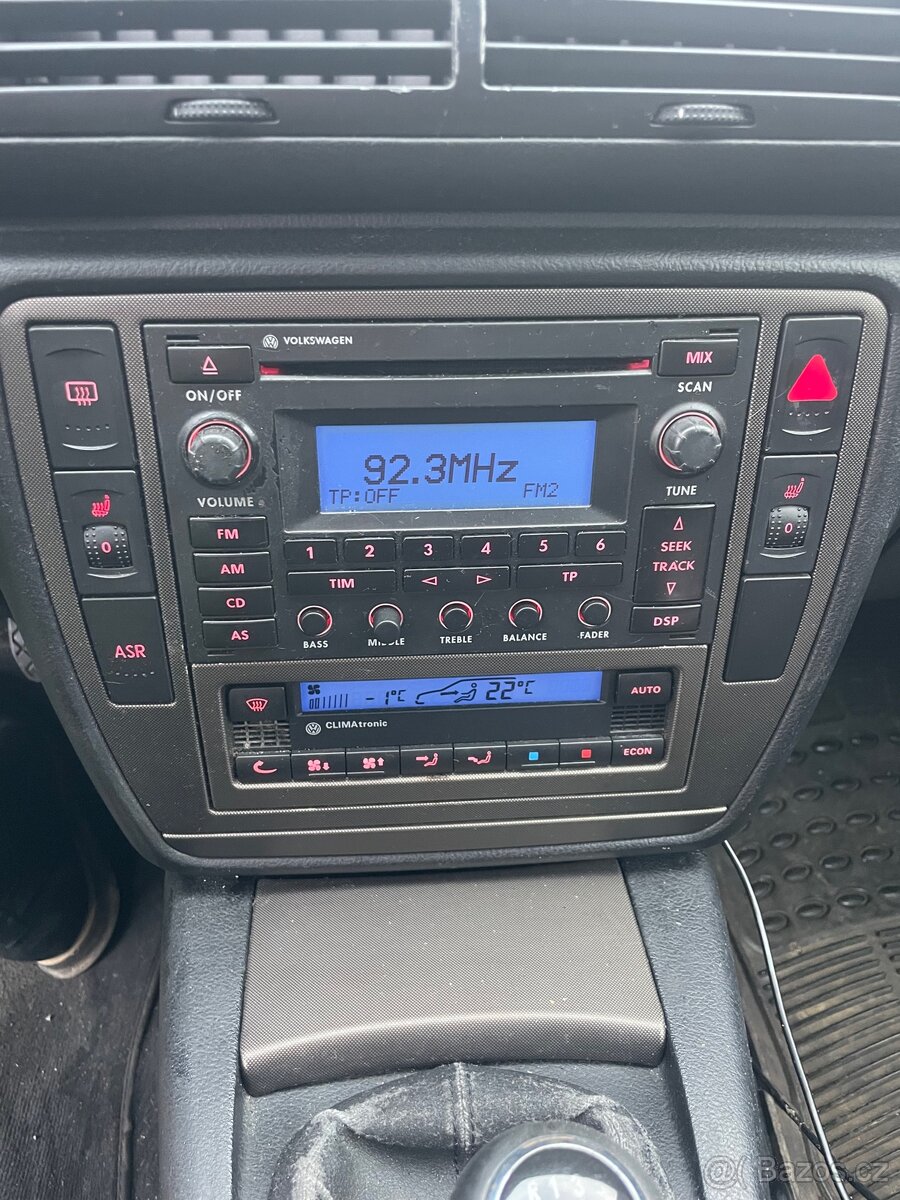 VW PASSAT 1.9TDI 96kW variant - 15