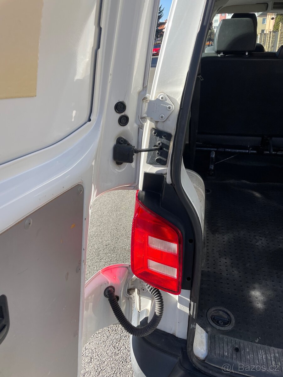 WV Transporter - 15