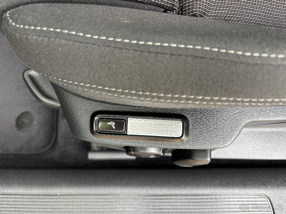 Volkswagen Passat, 1.8 TSi DSG LED ACC WEBASTO PĚKNÉ - 15