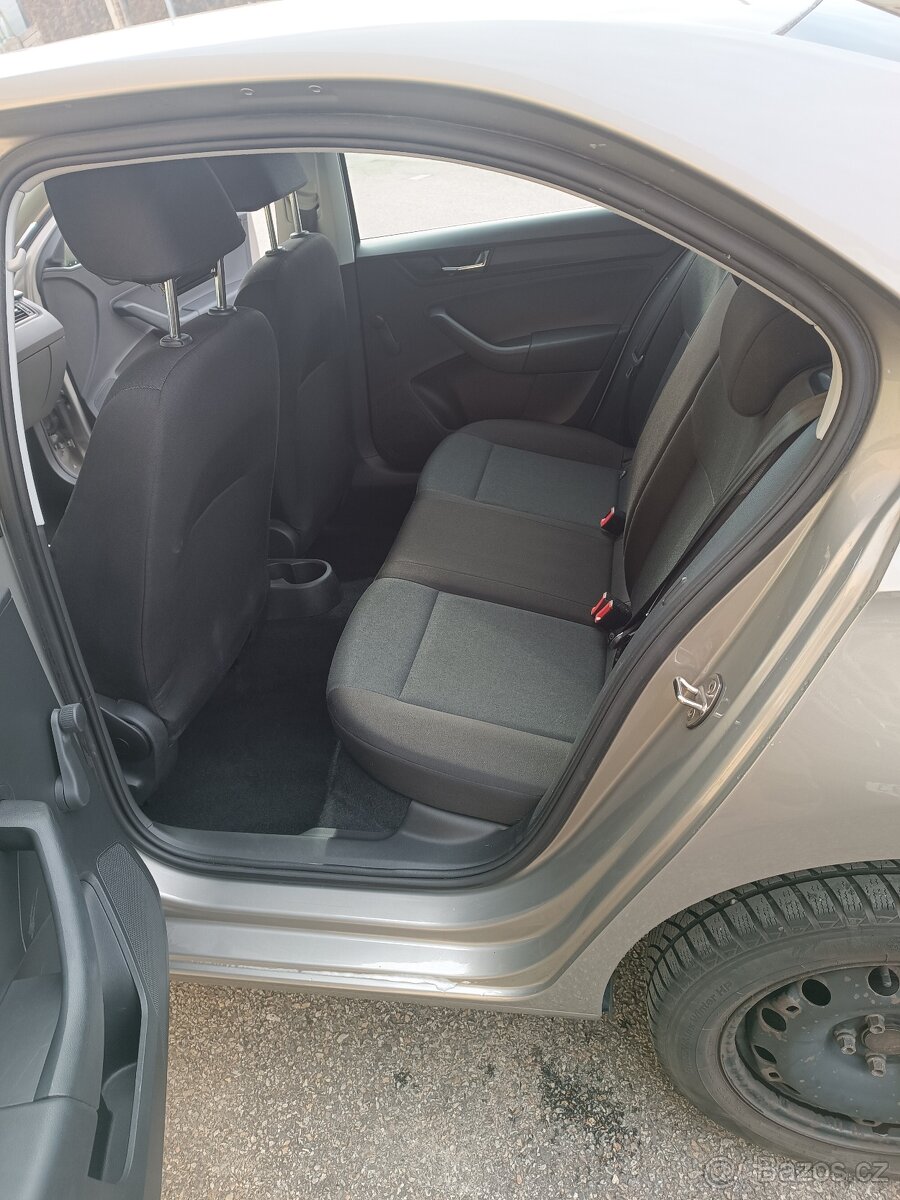 Škoda Rapid 2019, 1.0tsi - 15