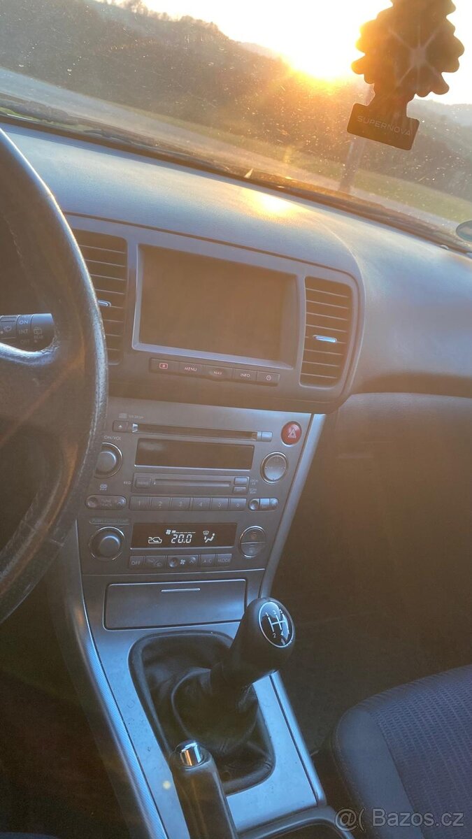 Subaru Legacy 2004 2.5 121kw - 15