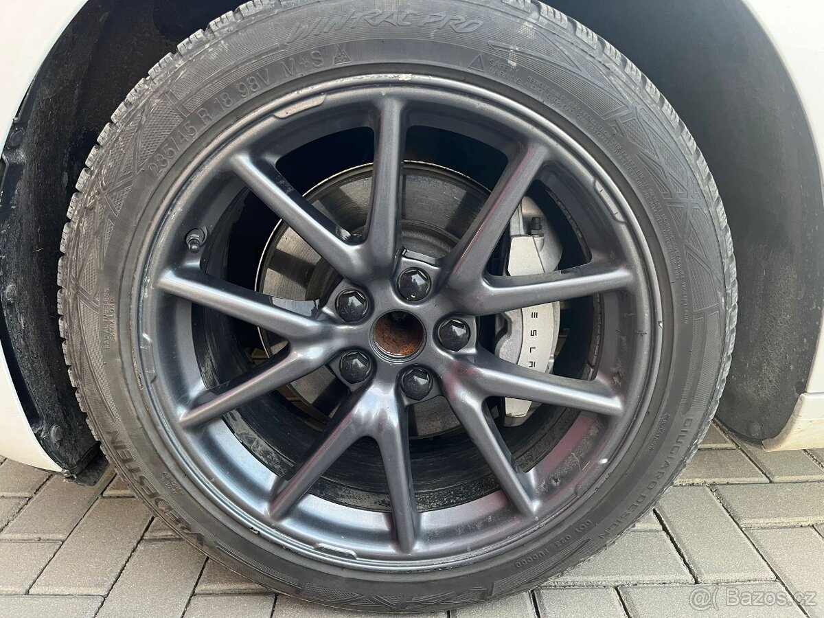 Tesla model 3 SR+ - 15
