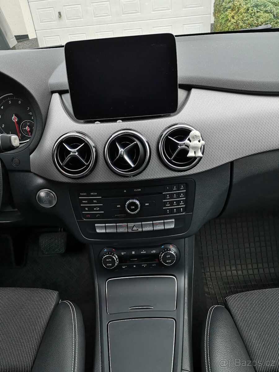 MERCEDES-BENZ B 1.MAJITELKA/ČR/SERVIS MB/AUTOMAT/NÍZKÉ KM - 15