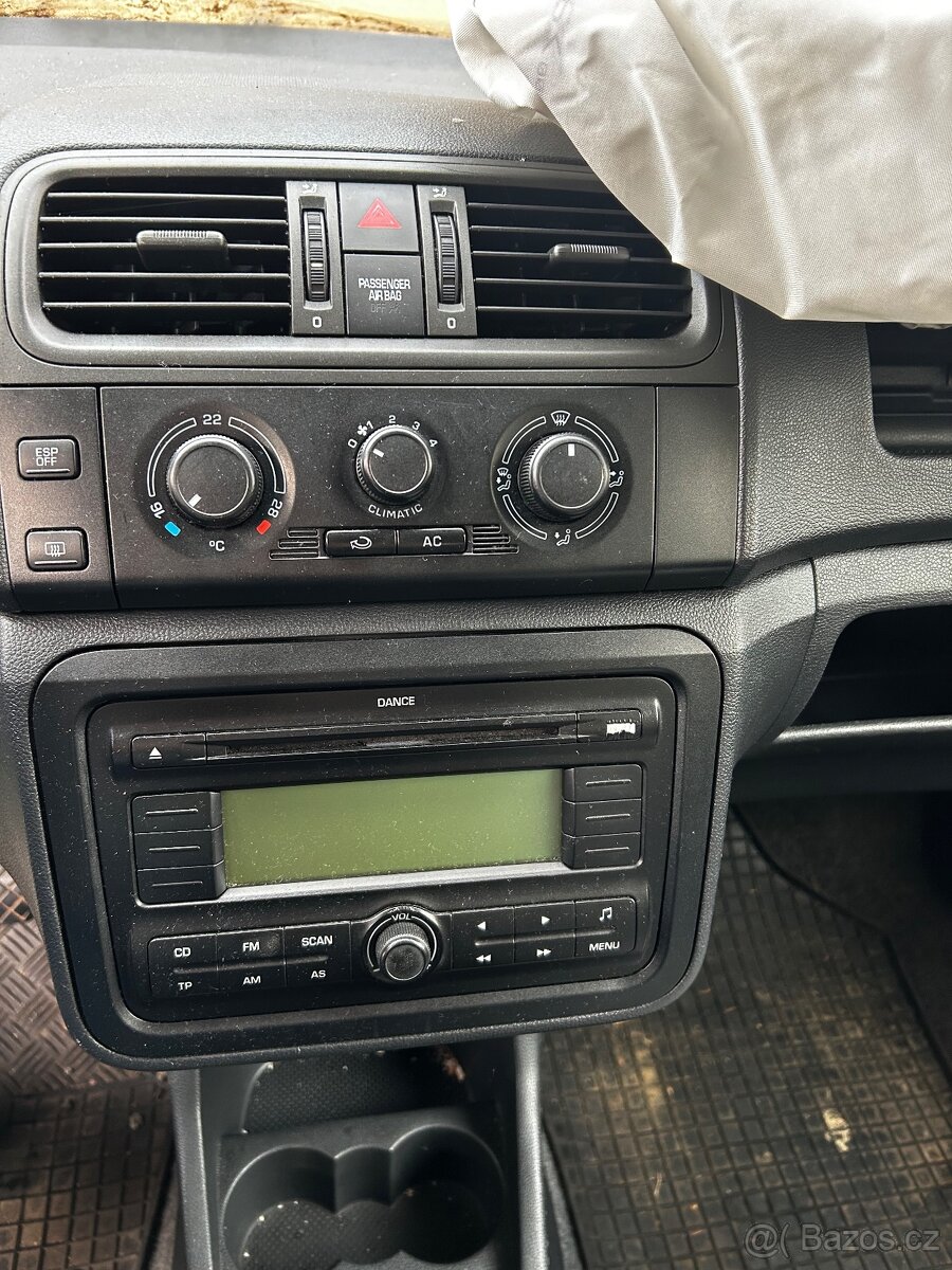 Škoda Fabia 2, 1.4 16V 63kw + LPG na náhradní díly. - 15