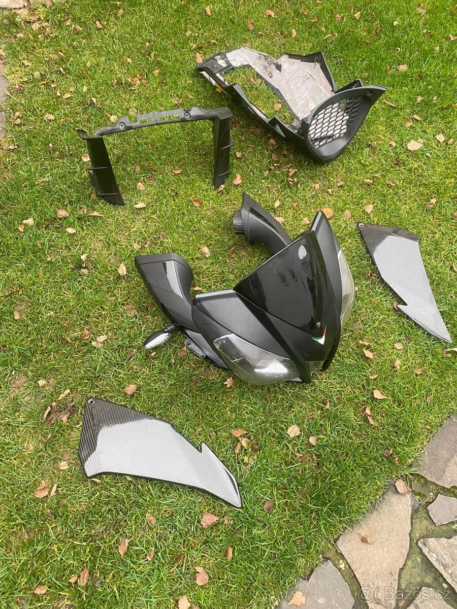 APRILIA TUONO V4 RSV4 - 15