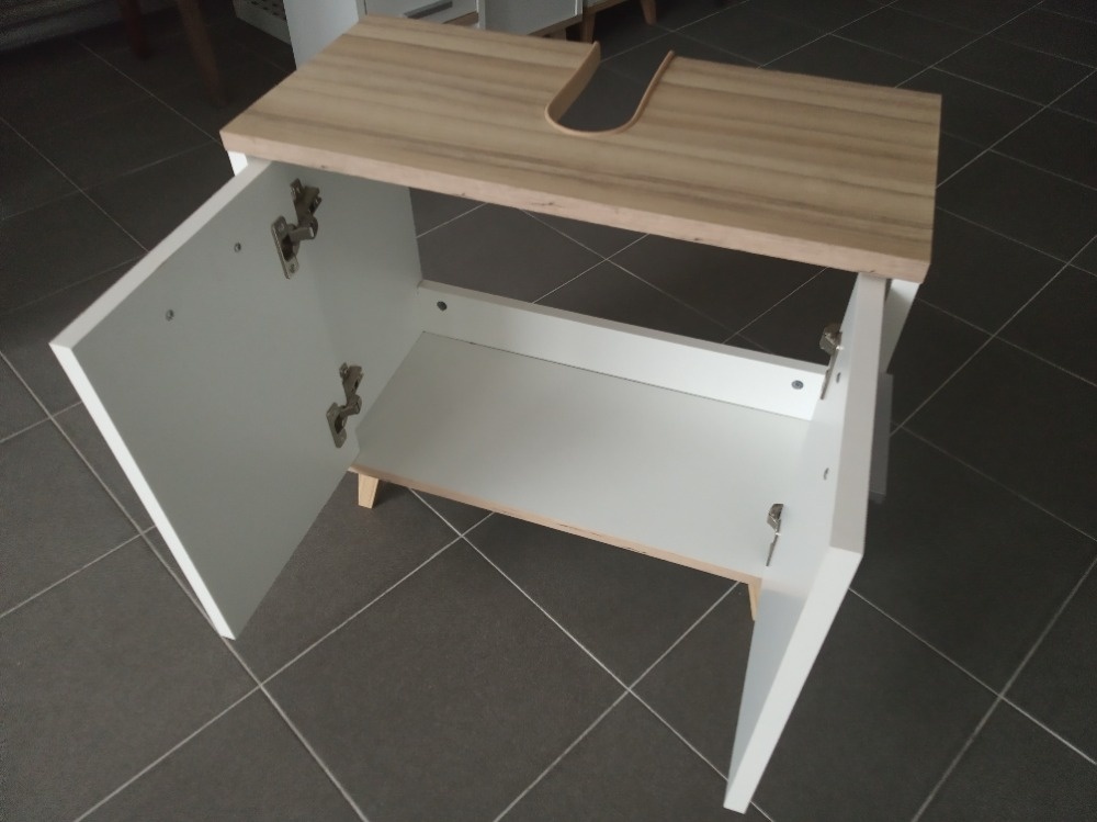 Spotřebiče a skříňky - 15