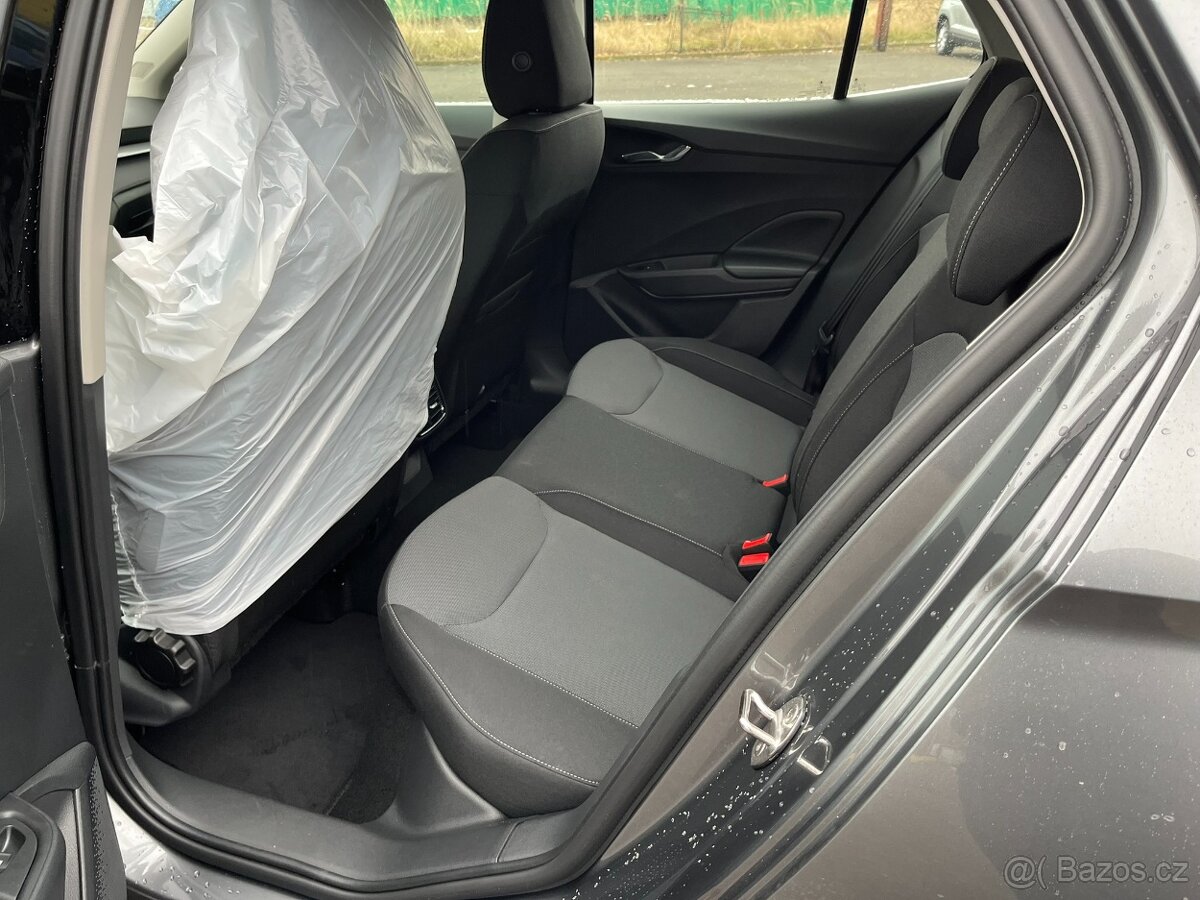 ŠKODA Fabia SELECTION Edice 130 let nová ČR 5 let záruka - 15