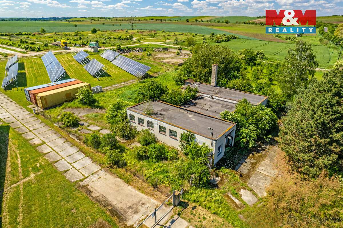 Prodej komerčního pozemku, 45188 m², Jevišovka - 15