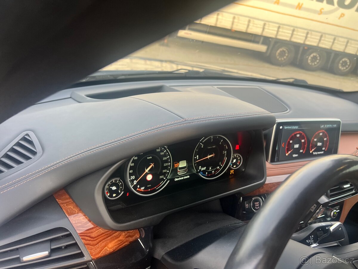 BMW x5 f15 M-paket 190kw rok 2018 Rezervace - 15