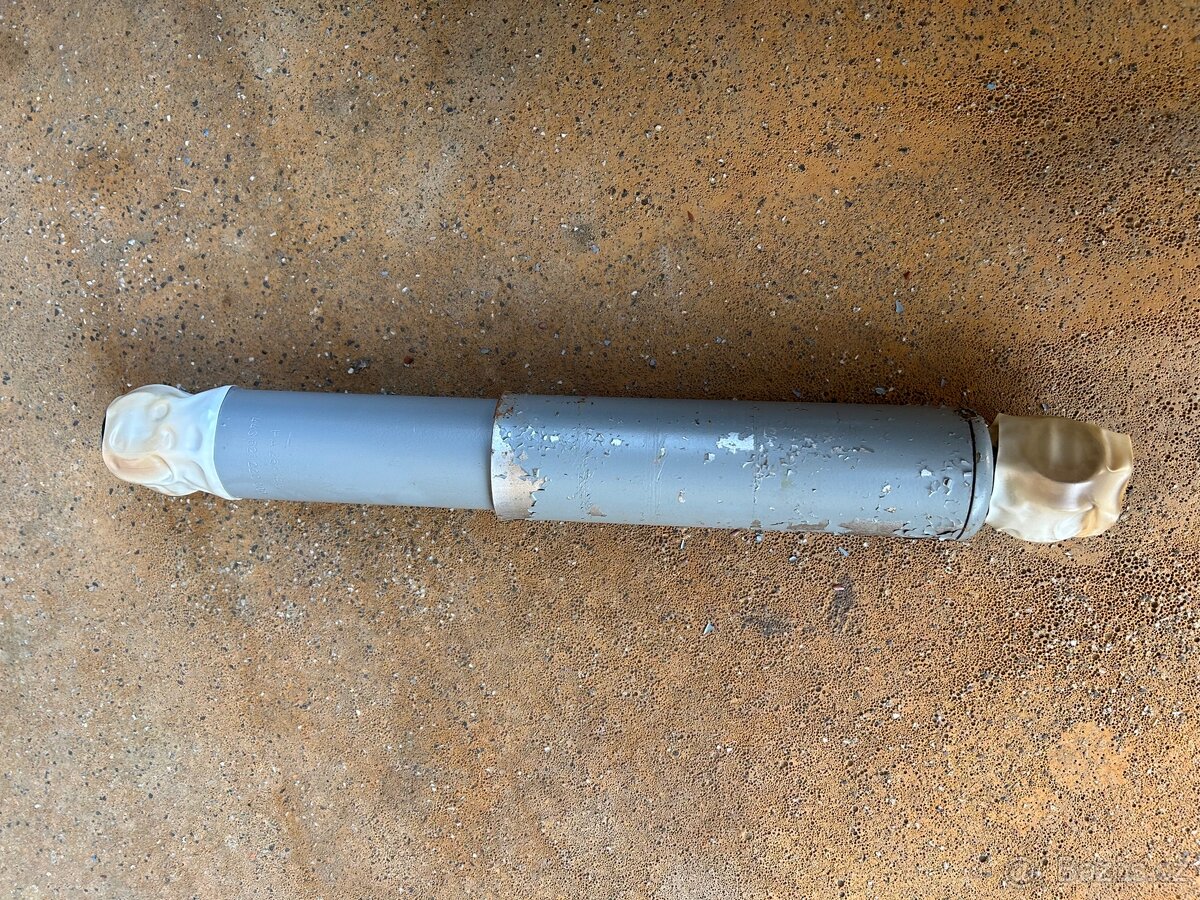 Náhradní díly - veteráni, nové, použité - 15