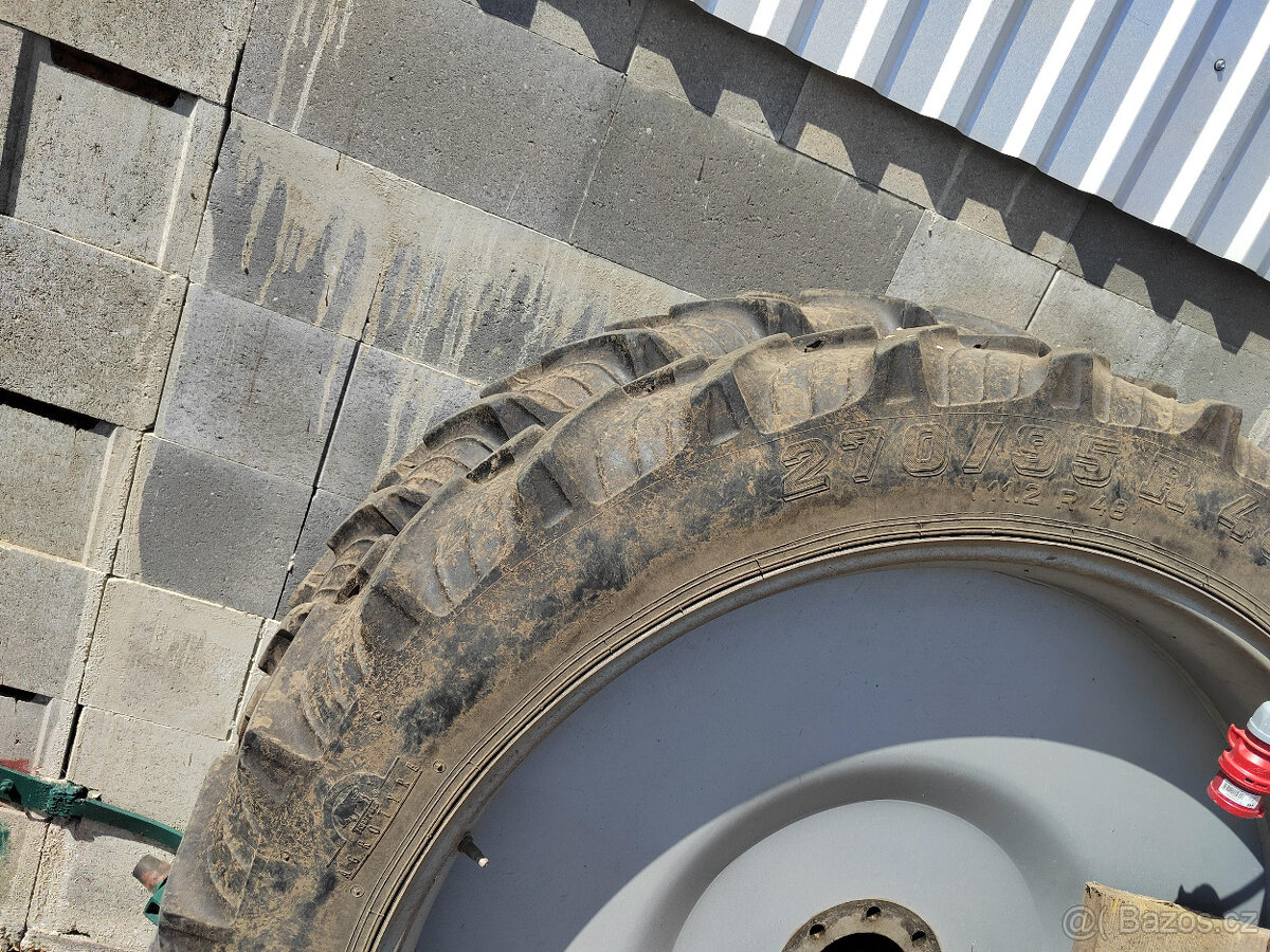 Traktor Massey Fergusson MF 5713S Dyna4 - 15