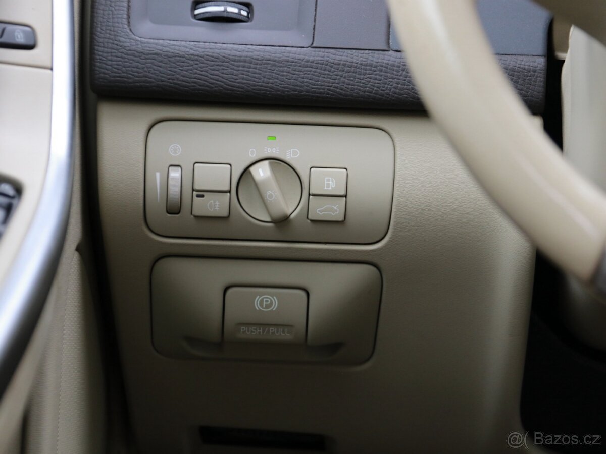 Volvo XC60 2.4 Diesel Automat 4x4 - 15