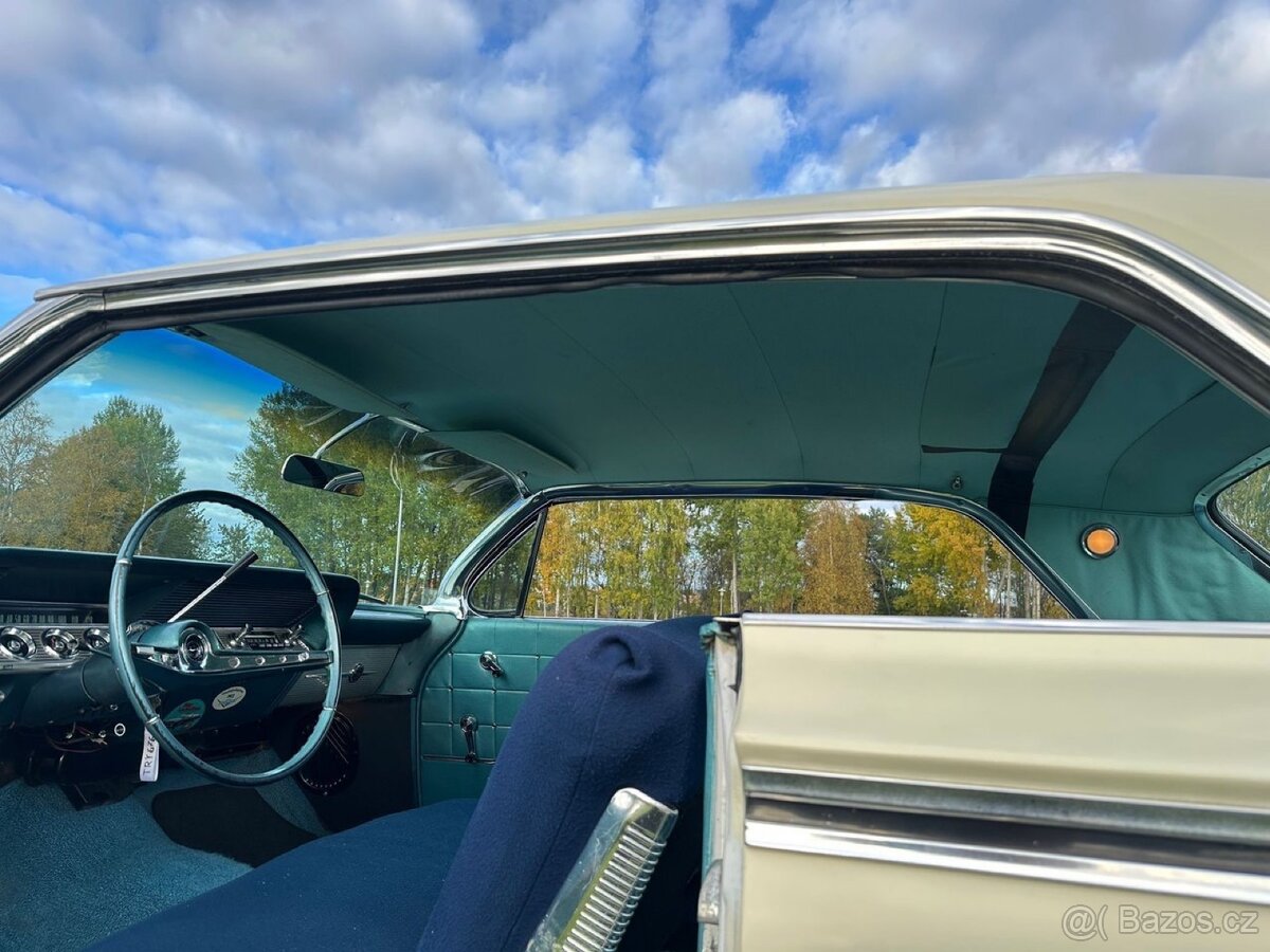 1962 Chevrolet Impala Sport Coupe - 15