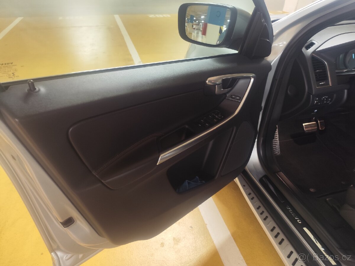 Volvo XC60 2014 - 15