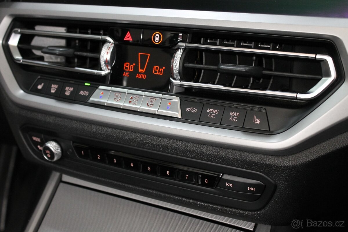 BMW Řada 3, 320D 140kW X-DRIVE, ČR - 15