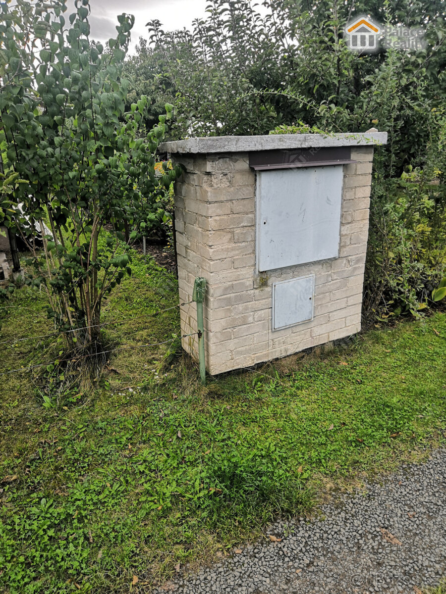 Prodej rekerační chatky se zahradou 599 m2 - 15