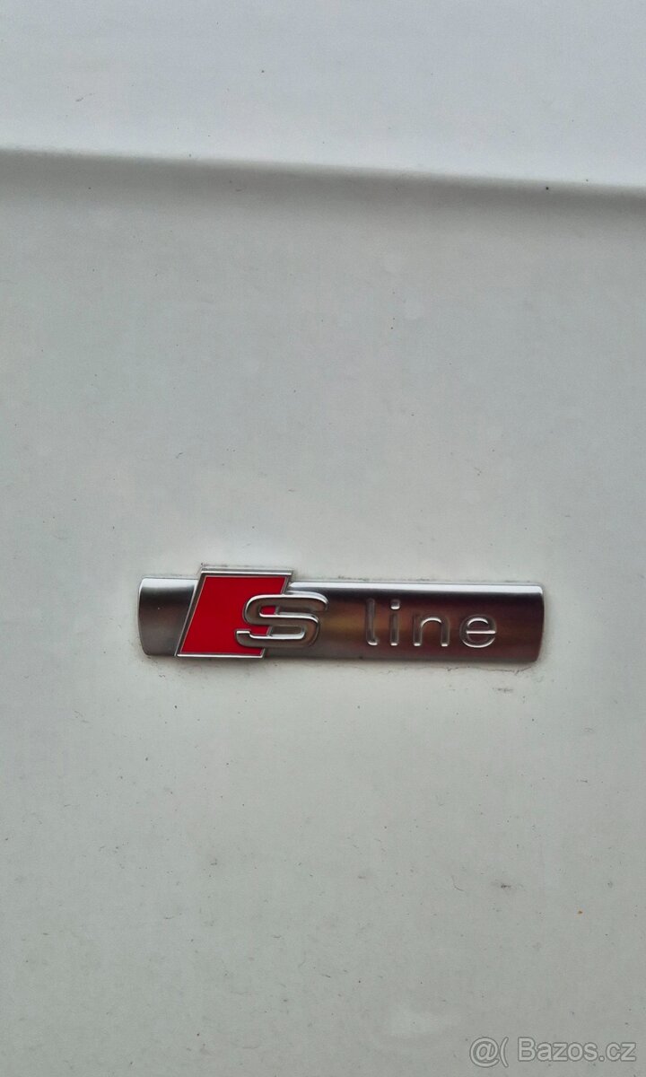 Audi A4 S-line 2,0 TDI - 15