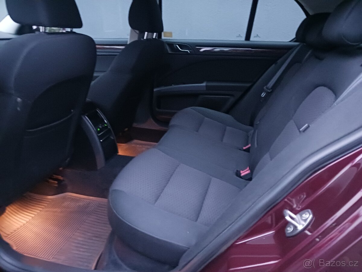 Škoda Superb 2,0 TDI 125KW ELEGANCE - 15