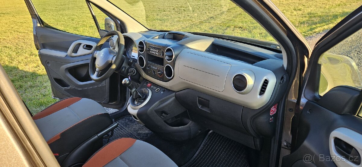 Peugeot Partner Tepee - 15