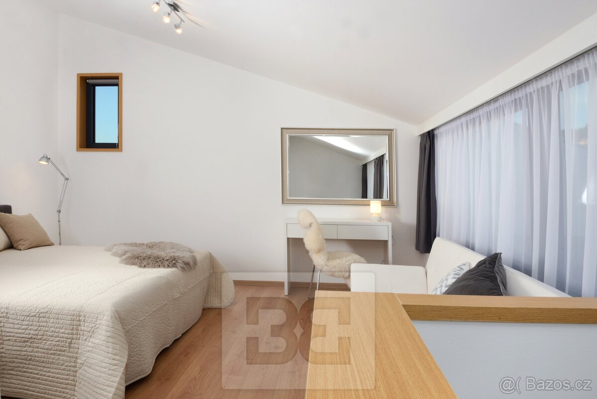 Pronájem bytu 2+kk 70 m², Luhačovice, ev.č. N08462 - 15