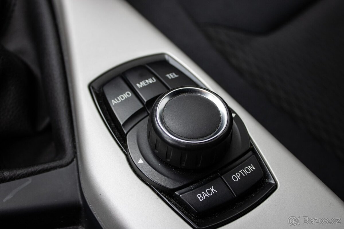 BMW 116D - 15