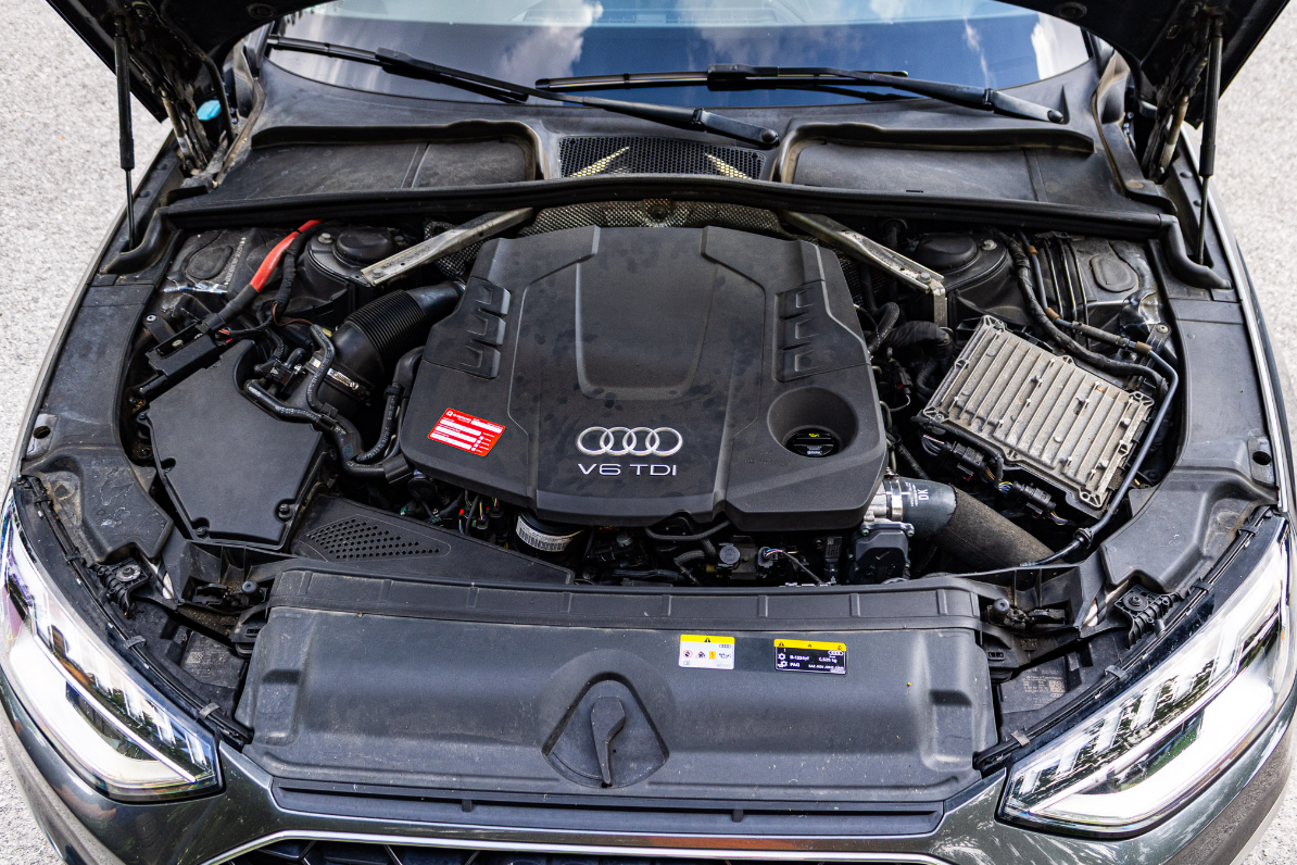 Audi A4 Avant 45 3.0 TDI S line quattro tiptronic / TOP STAV - 15