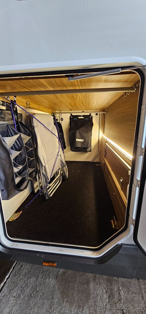 180PS 4místa 3,5t automat Mobilvetta Kyacht TL86 obytné auto - 15