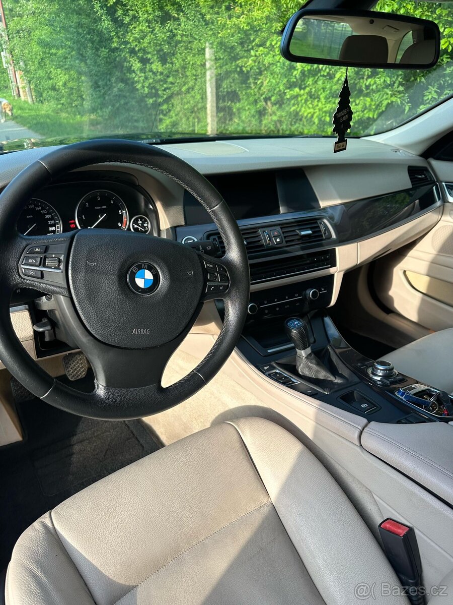 BMW F11 520d - Nová STK - 15